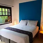 Tropicasa Guest House